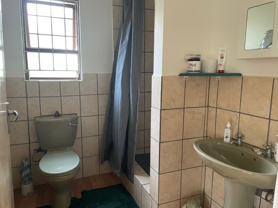 2 Bedroom Property for Sale in Bathurst Eastern Cape